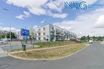 Pronájem bytu 1+KK, 26 m2, s balkonem a garážovým stáním, Fo