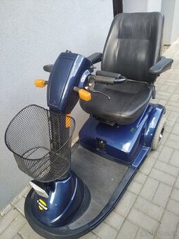 Elektricka tříkolka