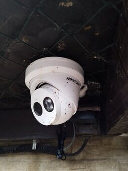 2ks Kamera Hikvision DS-2CD2343G0-I (2,8mm) 4mpix