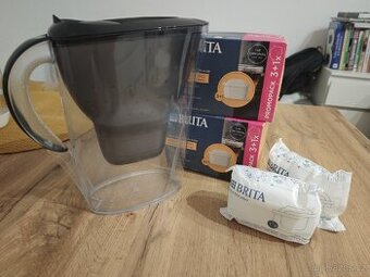 Brita konvice+zásoba filtrů