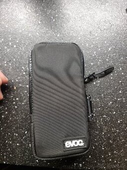Pouzdro na telefon EVOC PHONE CASE