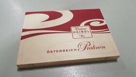 Dřevěná krabice od čokolády