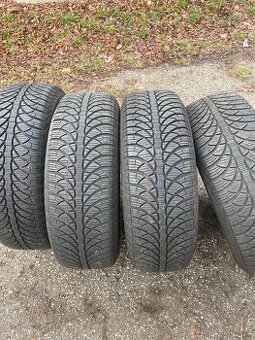 Prodám pneumatiky zimní 195/65R15 FULDA