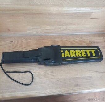 Garrett ruční detoktor - 1