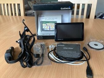 Prodám navigaci GARMIN nuvi 1400