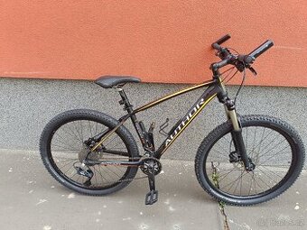 Author Pegas,vel.M,2x10 vzduchová vidlice na DO-nové,nejeté