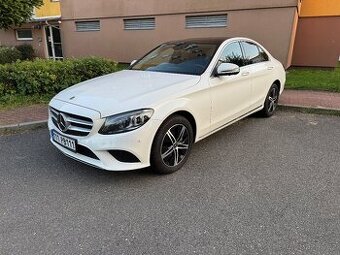Mercedes-Benz C 220d Avantgarde 4Matic CZ koupeno I.majitel