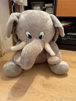 Prodám plyšového slona , pěkný, výborný stav
