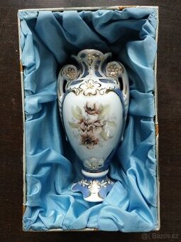 Porcelánová vázička Royal Dux Bohemia (12 cm)