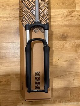 MTB vidlice Suntour XCM34 120mm boost pevna osa 27,5”