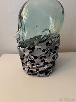 Nákrčník cca 8 - 10 let Mickey Mouse 26x33 cm