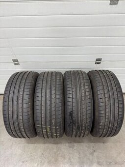 Letni pneu 235/55/19 a 255/50/19 Good Year