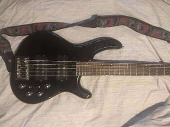 baskytara Cort Action HH5