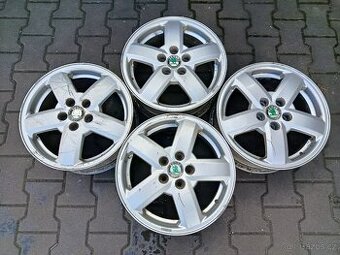 Hliníková kola pro škodu octavia I 5x100 r15