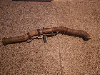 Renault mudlum  výfuk