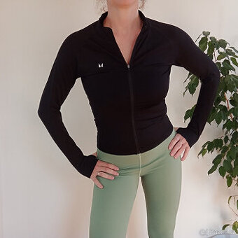 Dámská sportovní bundička MyProtein vel.L-XL