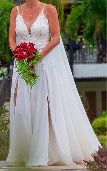 Krásné svatební šaty