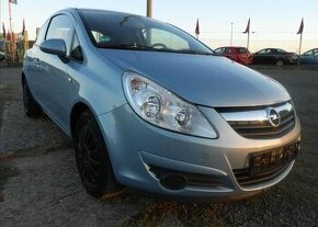 Opel Corsa 1,2 16V Serviska KLIMA benzín manuál