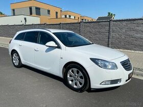 OPEL INSIGNIA 2.0CDTi 96kW/01/2010/NAVI/SENZORY/ALU