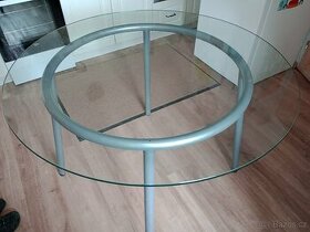 Skleňený stůl IKEA