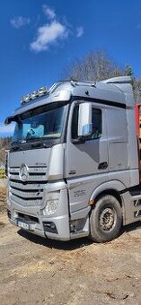 Mercedes Benz Actros MP4 1851