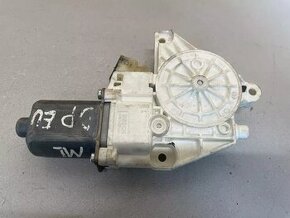 Mercedes 130822272/A2518200042 přední pravý motor na okno - 1