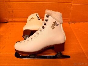 BRUSLE BOTAS STELLA vel. 37