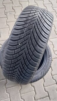 Prodám 2 x pneu Vredestein 185/50/16