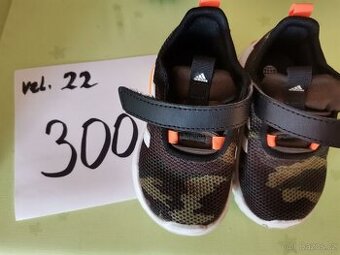 Botičky ADIDAS 22