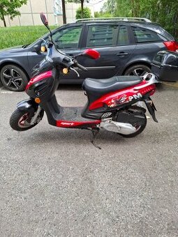 Skútr 125 ccm 4T - 1