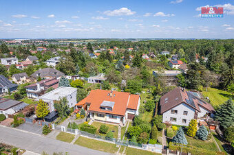 Pronájem rodinného domu, 250 m², Praha, ul. V jehličině