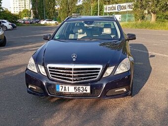 Mercedes-Benz E 350 CDI 4MATIC kombi, světlá kůže, panoráma