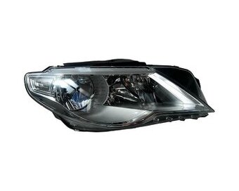 Pravý přední halogen 3C8941006C VW Passat CC r.v. 2010