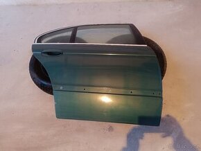 Pravé zadní dveře BMW E39 sedan