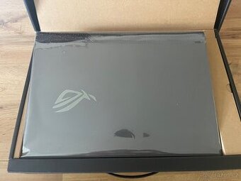 ASUS ROG Strix G17 G713PV-HX048