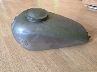 Nádrž na ČZ125A - 1