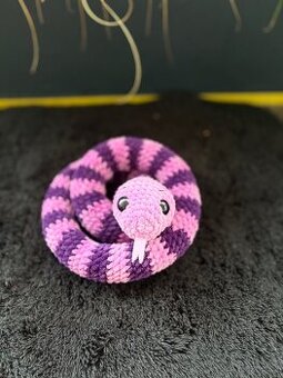 Háčkovaný had 🐍