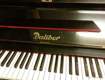 Koncertní pianino Dalibor - 1