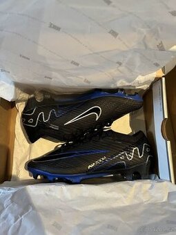 Nike Air Zoom Mercurial Vapor 15 Elite FG / 40,5 EU