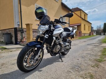 Aprilia shiver 750