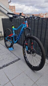 Karbonové celopéro Giant Trance Advanced