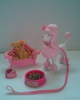 Barbie rodina s nábytečkem a zvířátky