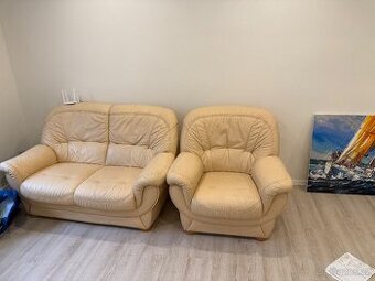 Kožená rozkládací sedačka + křesla rychle jednání sleva