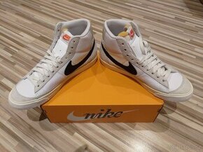 tenisky Nike Blazer kotníkové vel. 42,5