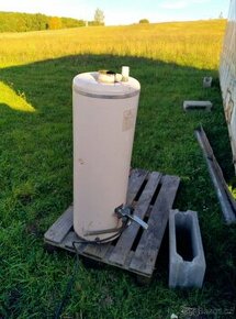 kamna na ohřev vody, retro vana