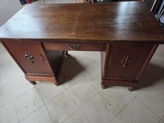 Starožitný psací stůl