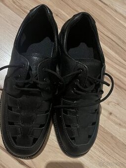 Společenské černé boty, vel.43 Nove