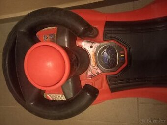 Dětské odrážedlo