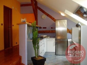 PRONÁJEM bytu - podkrovního loftu  3+KK Mahlerova 17 Jihlava