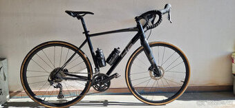 Gravel TOP stav + zapletená kola (pro jízdu na silnici)